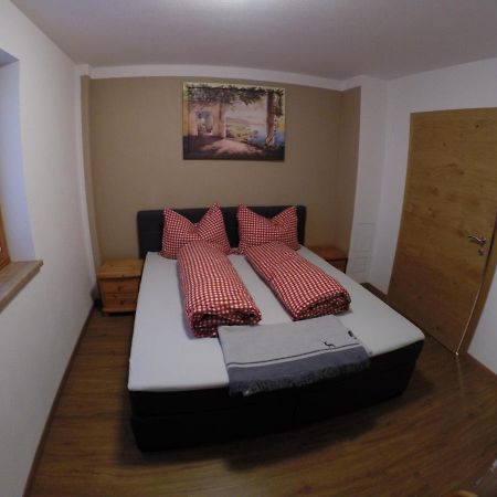 Grosszuegiges Apartment Georg Mayrhofen Barrierefrei Hollenzen Buitenkant foto