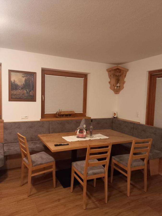 Grosszuegiges Apartment Georg Mayrhofen Barrierefrei Hollenzen Buitenkant foto